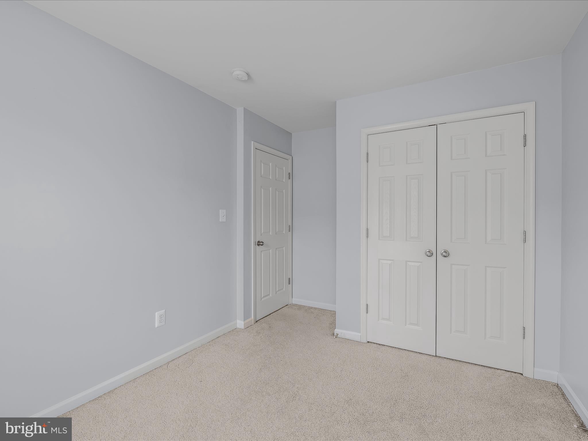 LAKELAND PLACE - Residential