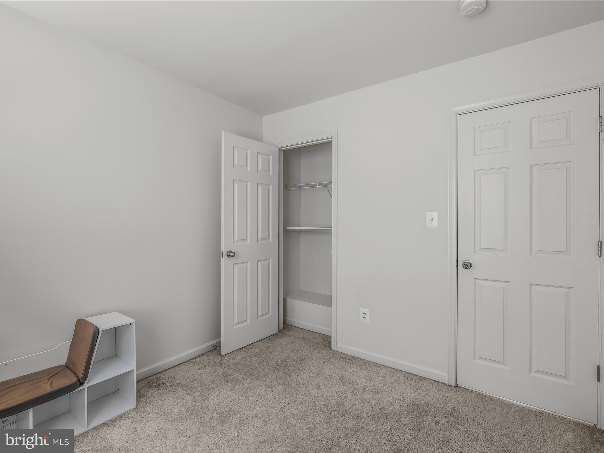 LAKELAND PLACE - Residential