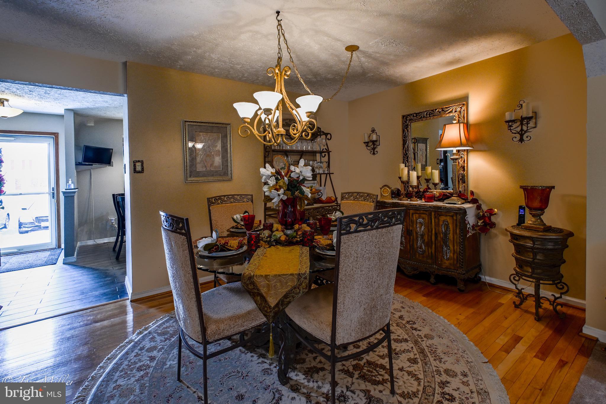 CEDARSIDE FARM - Residential