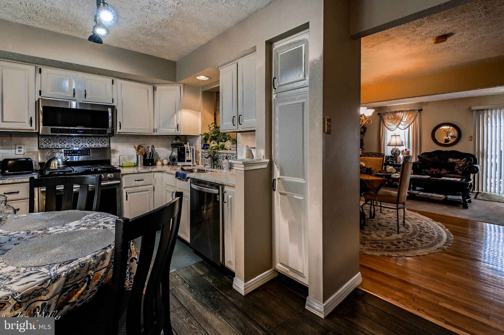 CEDARSIDE FARM - Residential