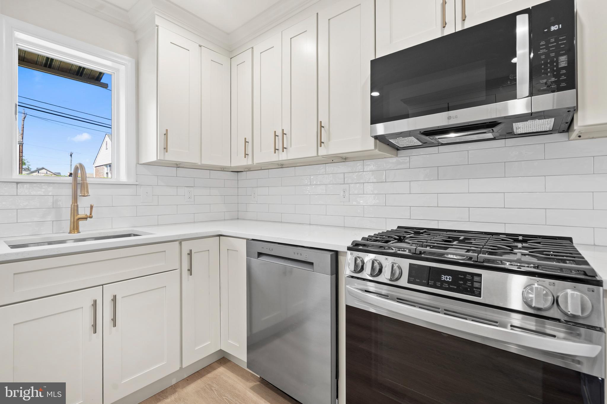 HAVERTOWN - Residential