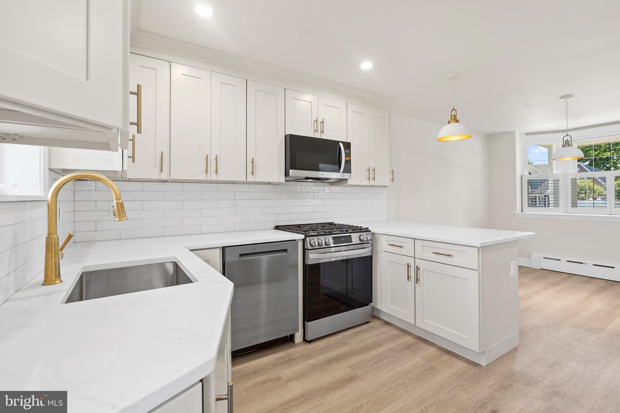 HAVERTOWN - Residential