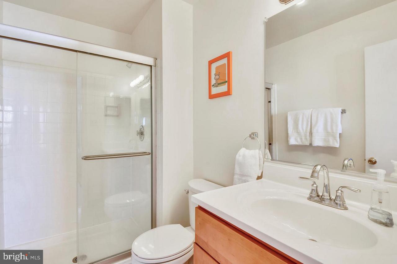 GREENBROOK PLAT 9 - Residential Lease