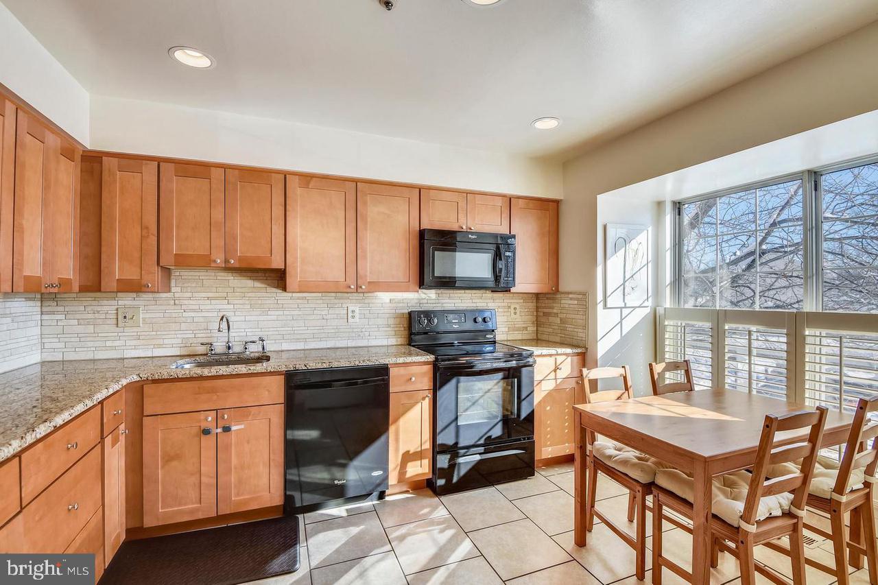 GREENBROOK PLAT 9 - Residential Lease