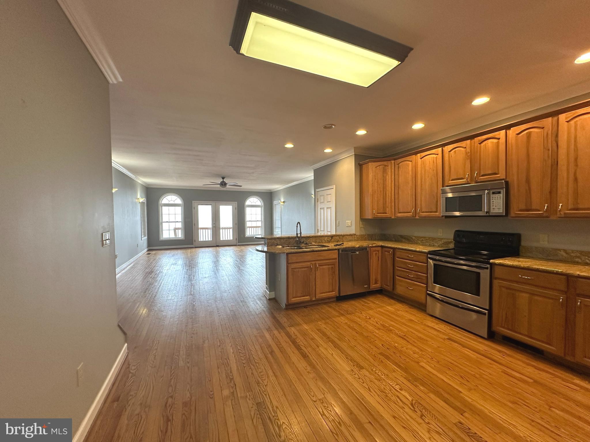 9226 ATLANTIC AVENUE