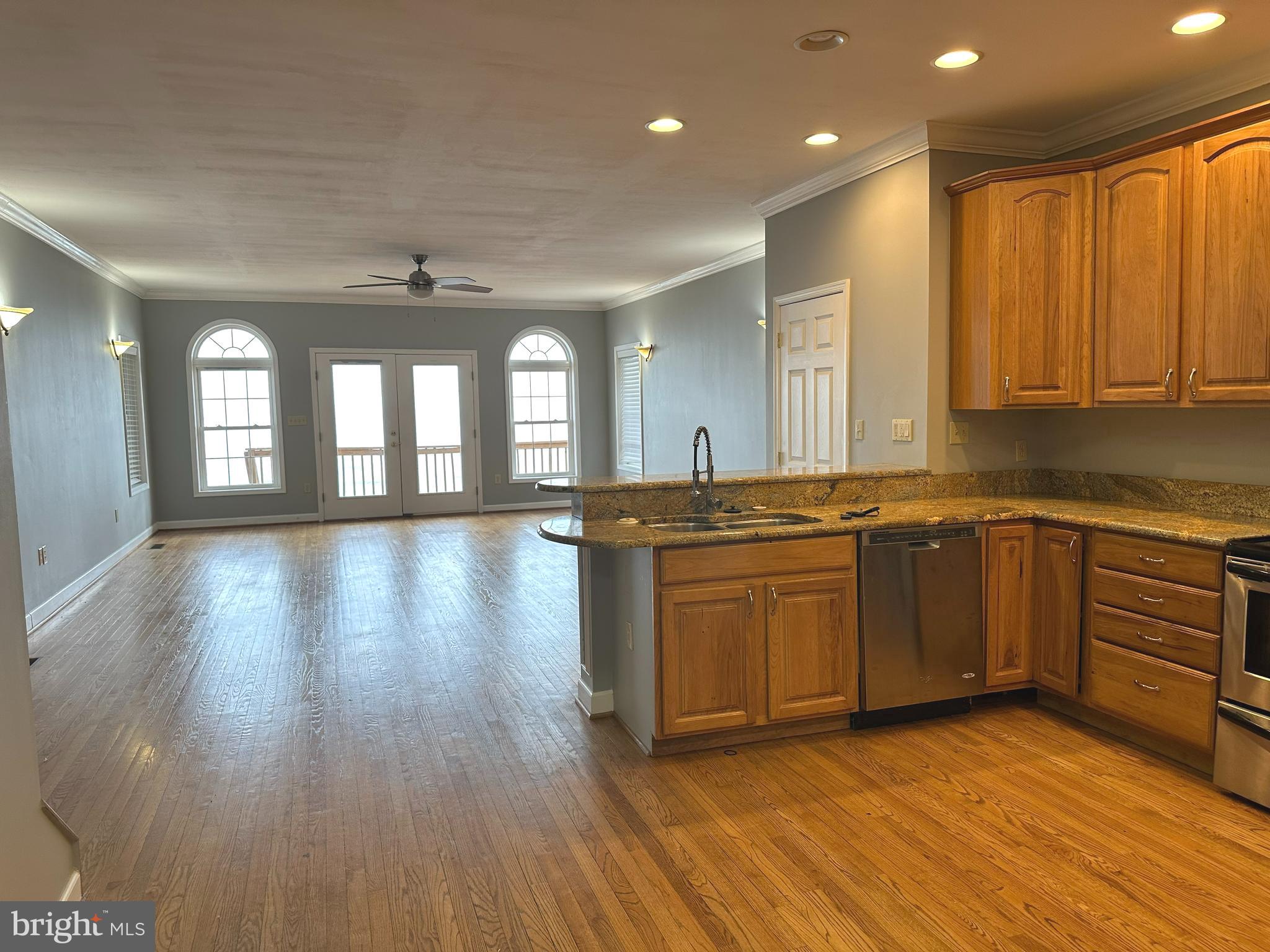 9226 ATLANTIC AVENUE