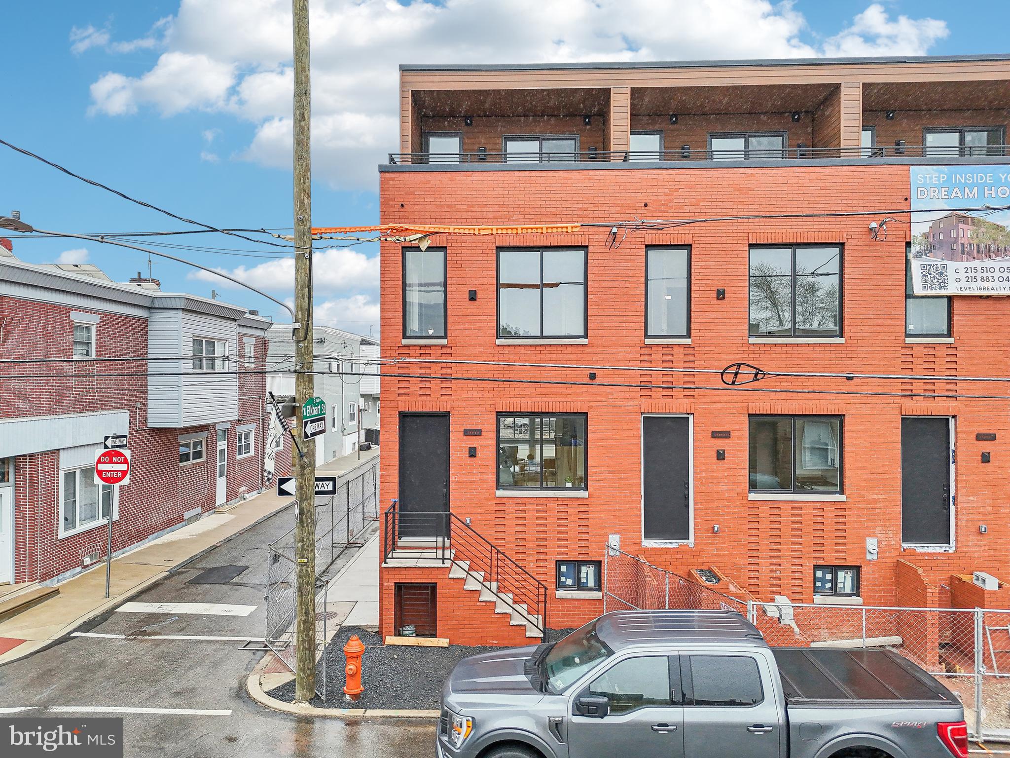 PORT RICHMOND - Residential
