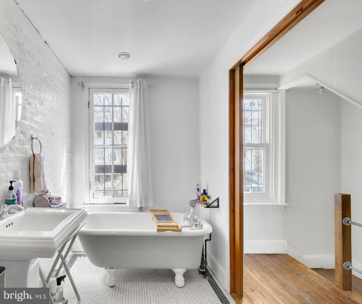 WEST POWELTON - Residential