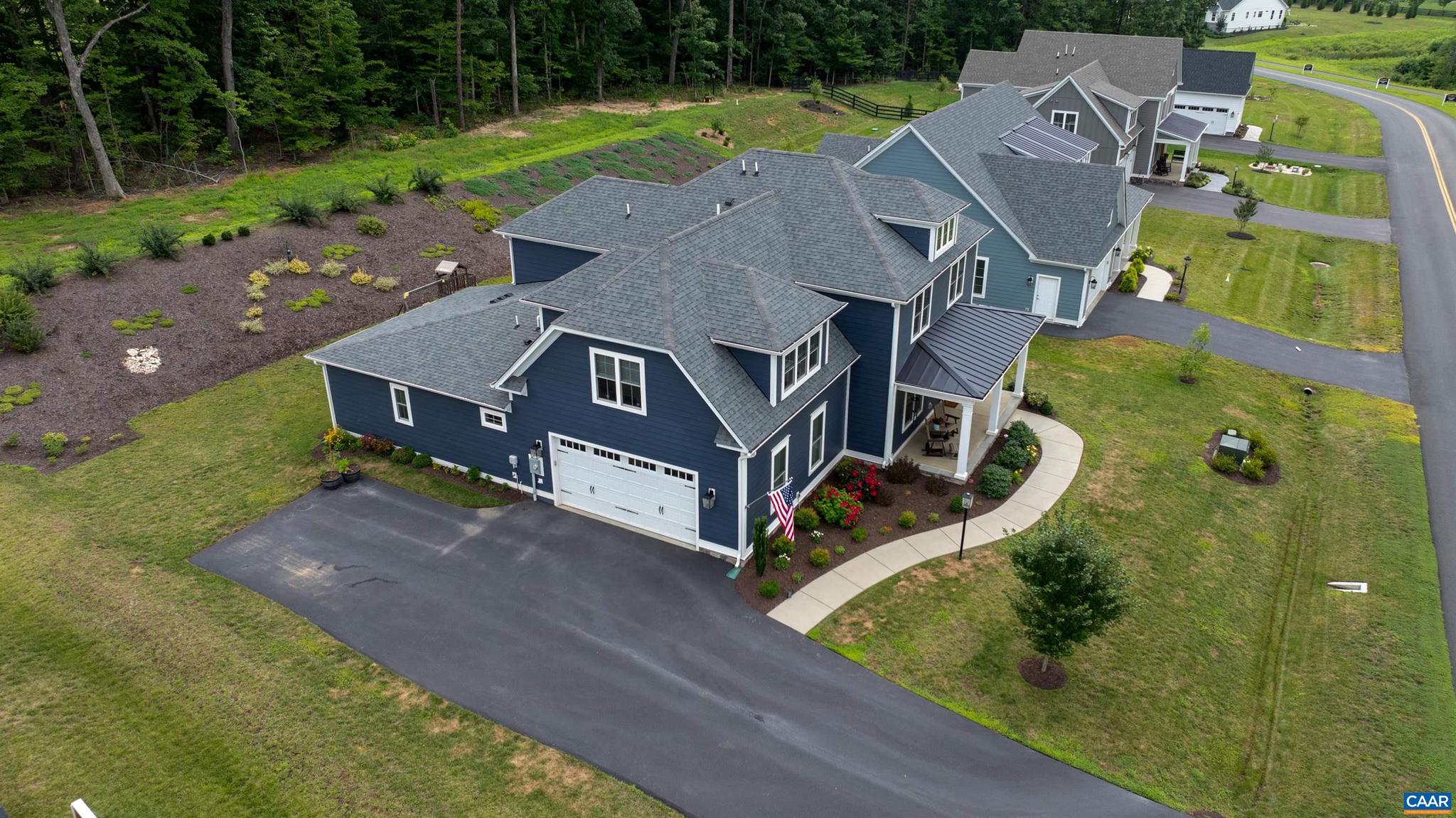 SPRING CREEK - Residential