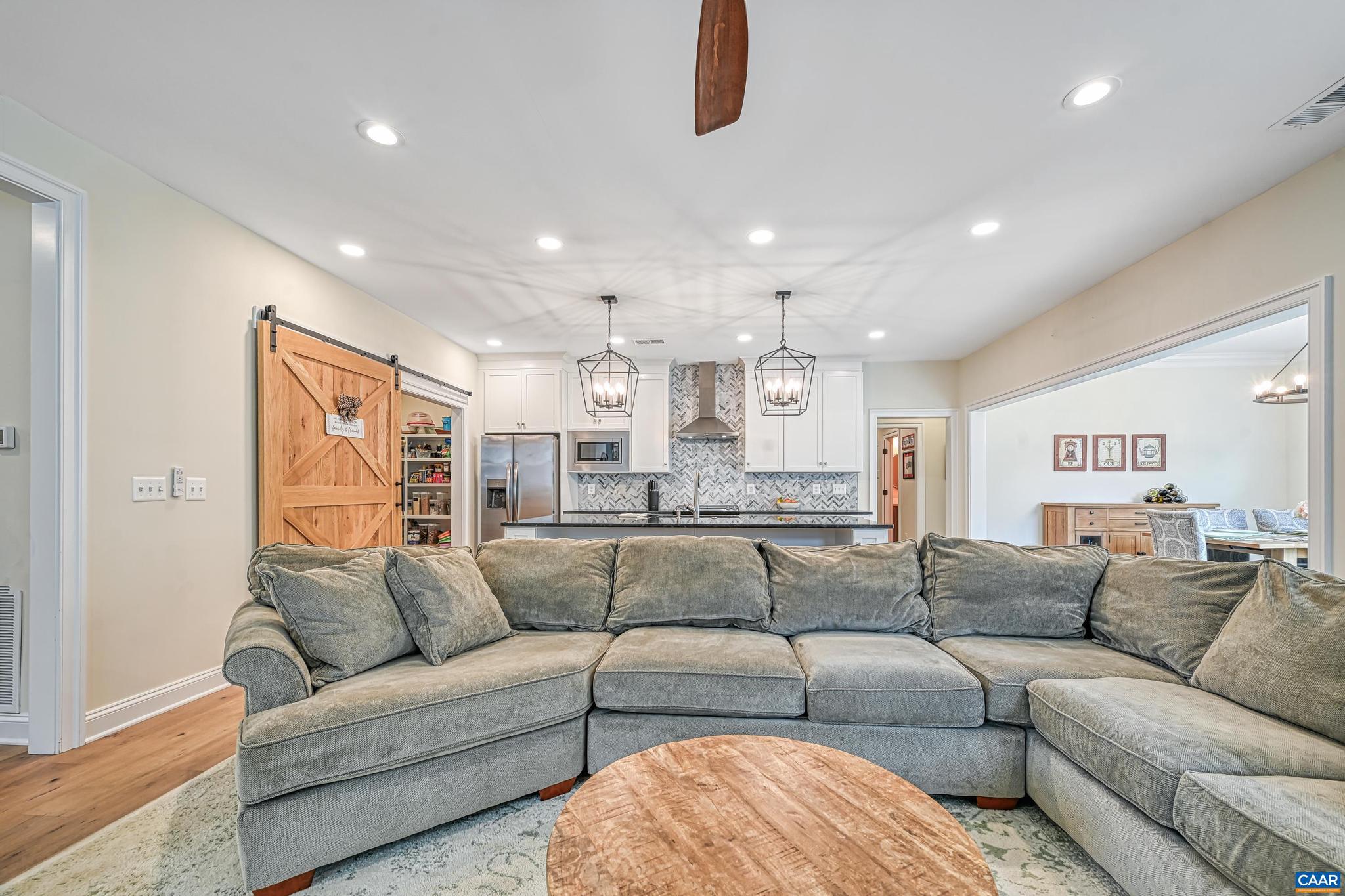 SPRING CREEK - Residential