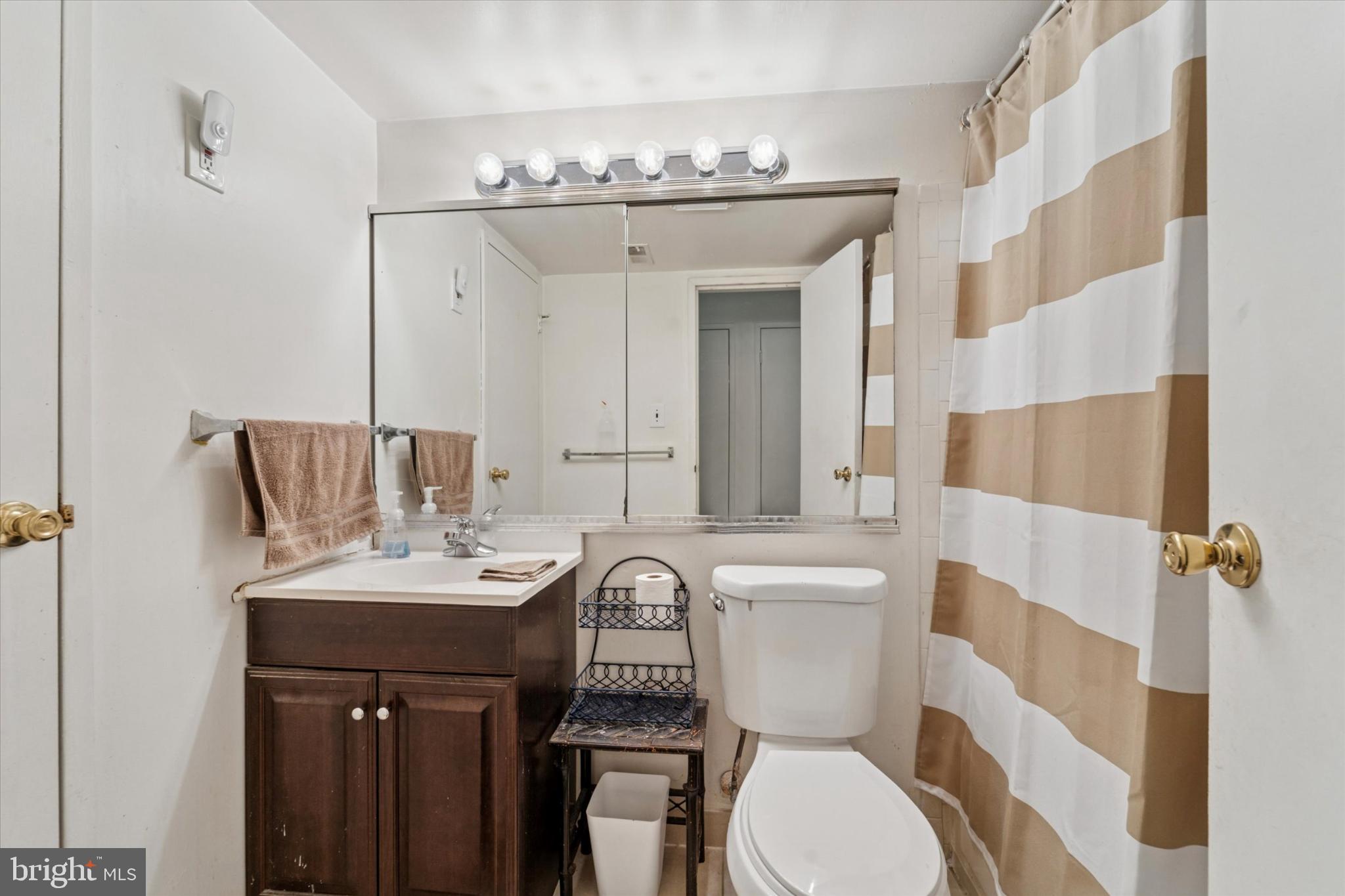 PAINTERS CROSSING - Residential