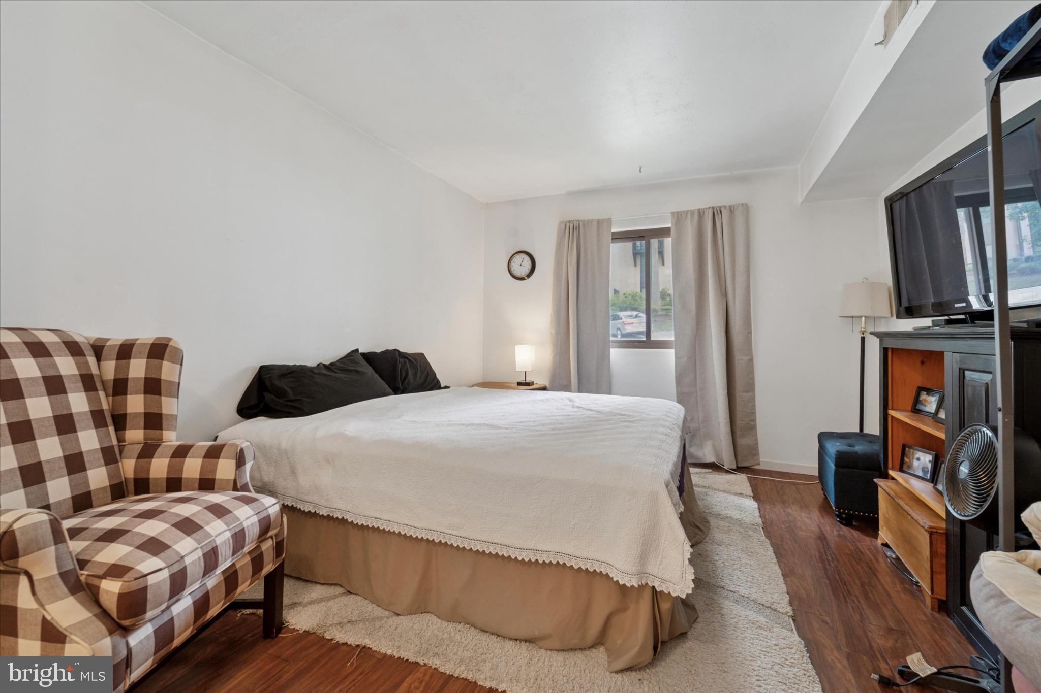 PAINTERS CROSSING - Residential