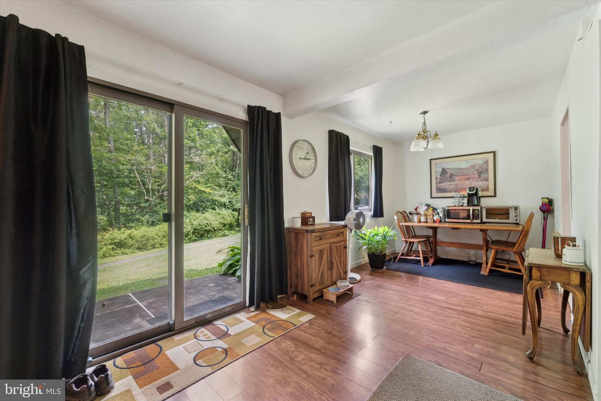 PAINTERS CROSSING - Residential