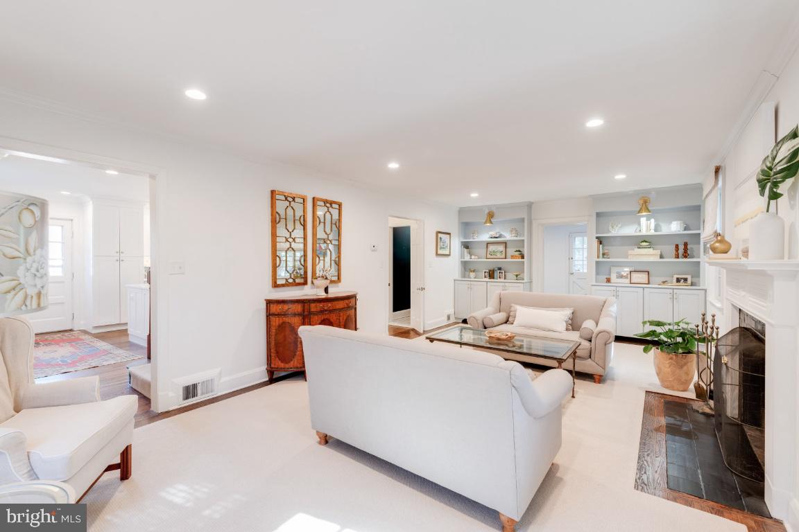 THE ORCHARDS - Residential