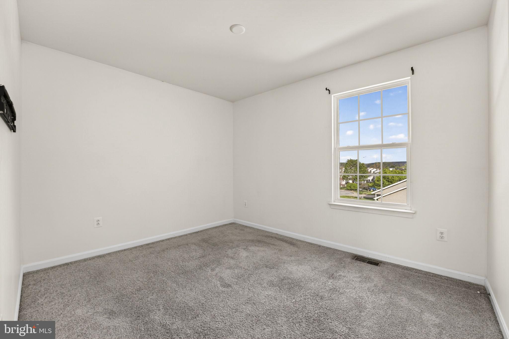 SHENANDOAH SPRINGS - Residential