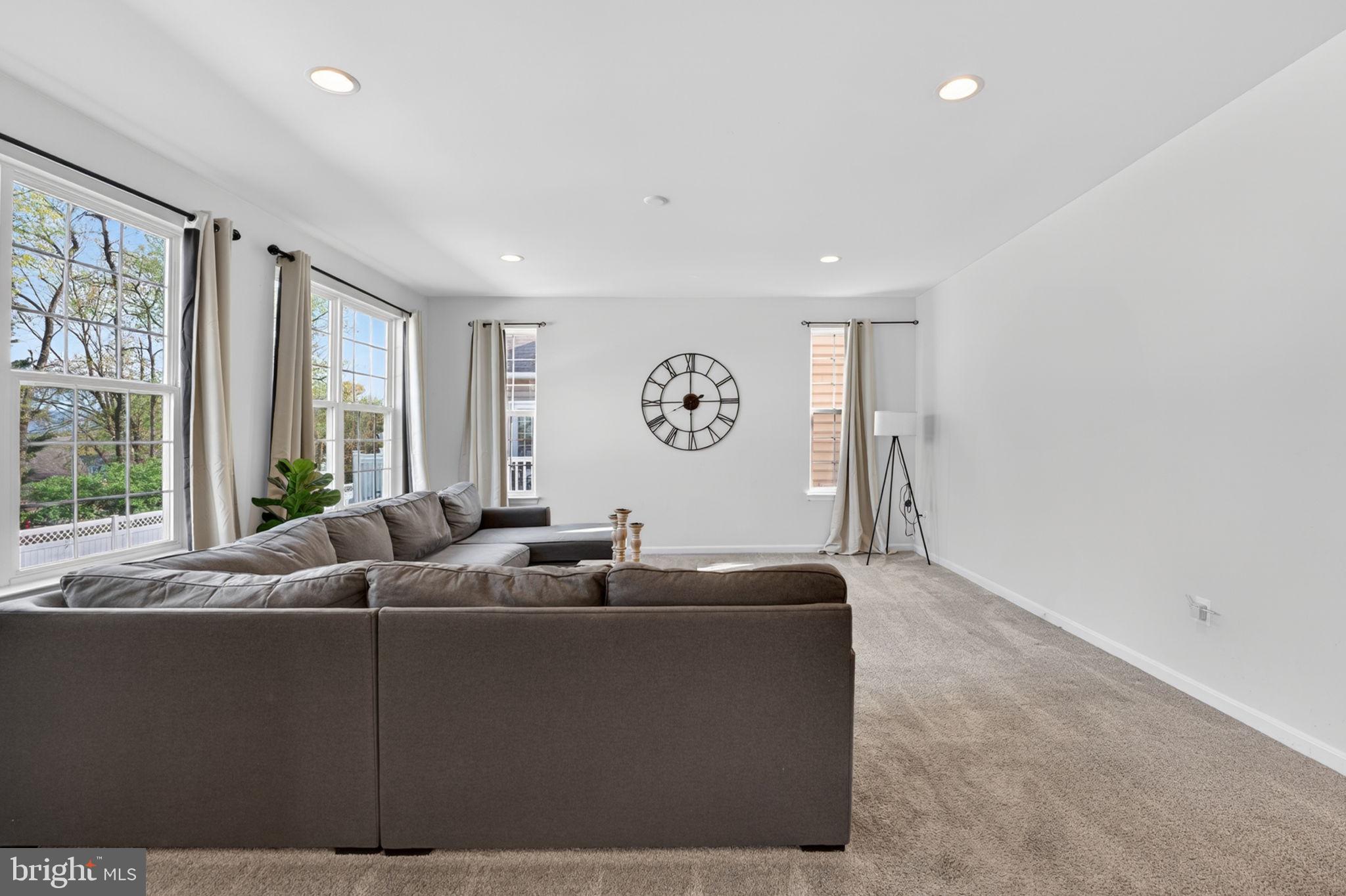 SHENANDOAH SPRINGS - Residential