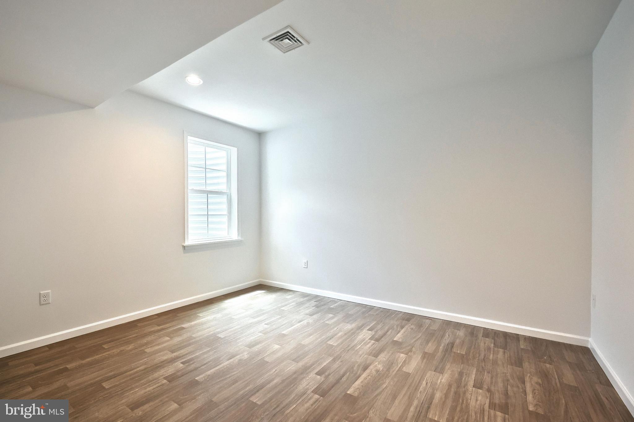 NORTH RIDGE - Residential