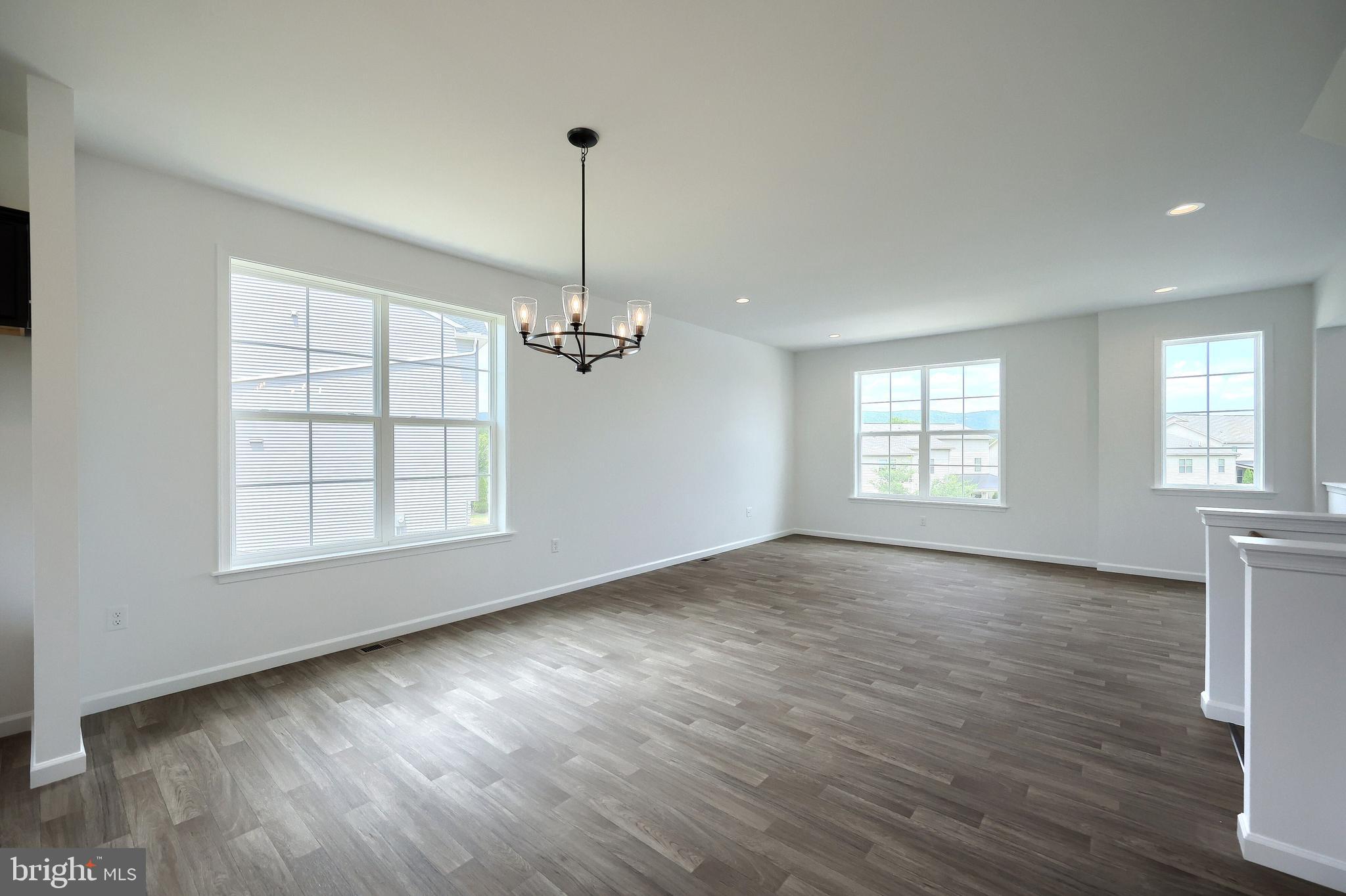 NORTH RIDGE - Residential