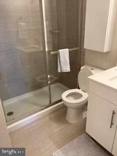 DUPONT TOWERS - Residential Lease