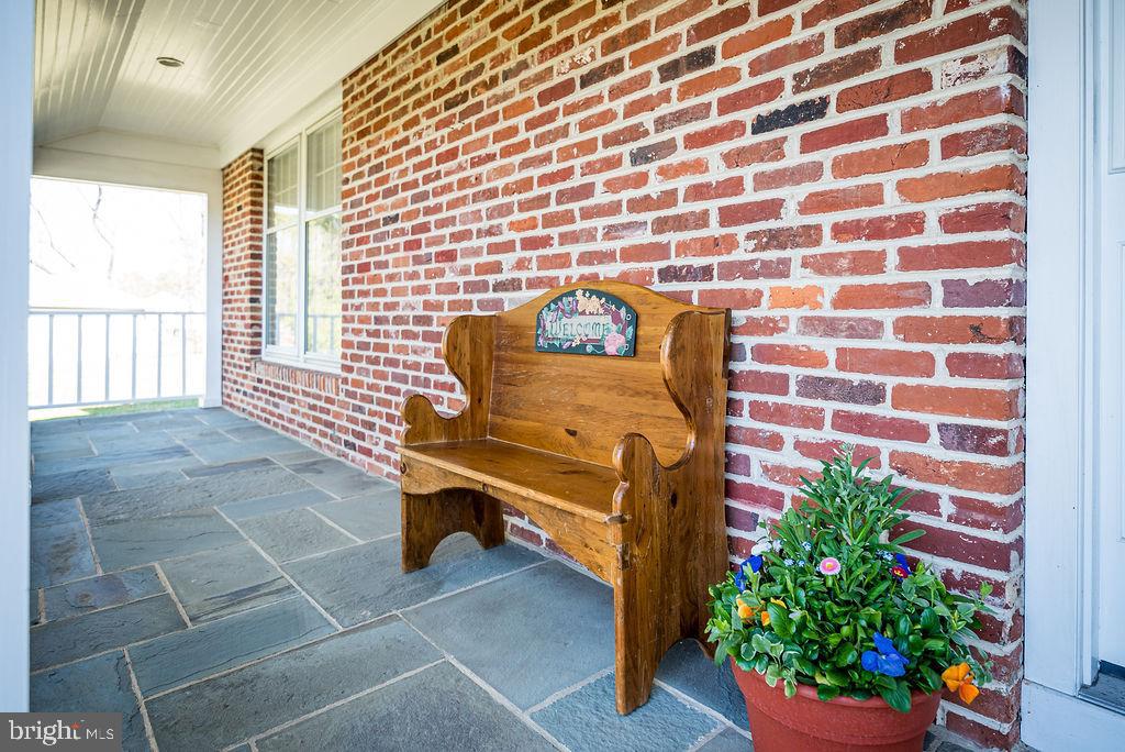 BLUEBERRY HILL - Residential