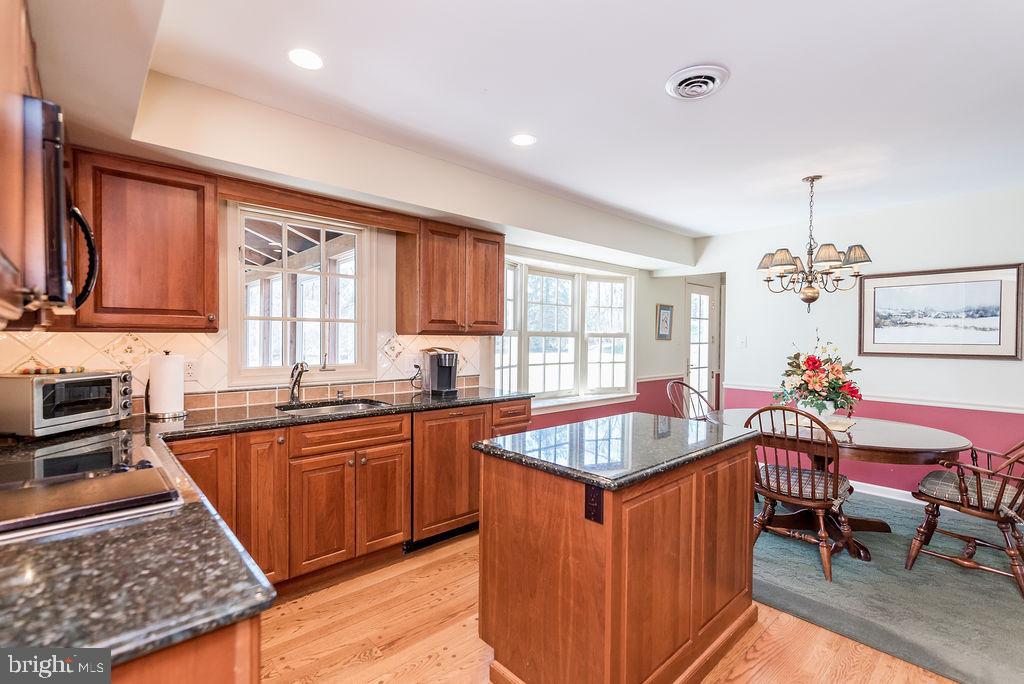 BLUEBERRY HILL - Residential