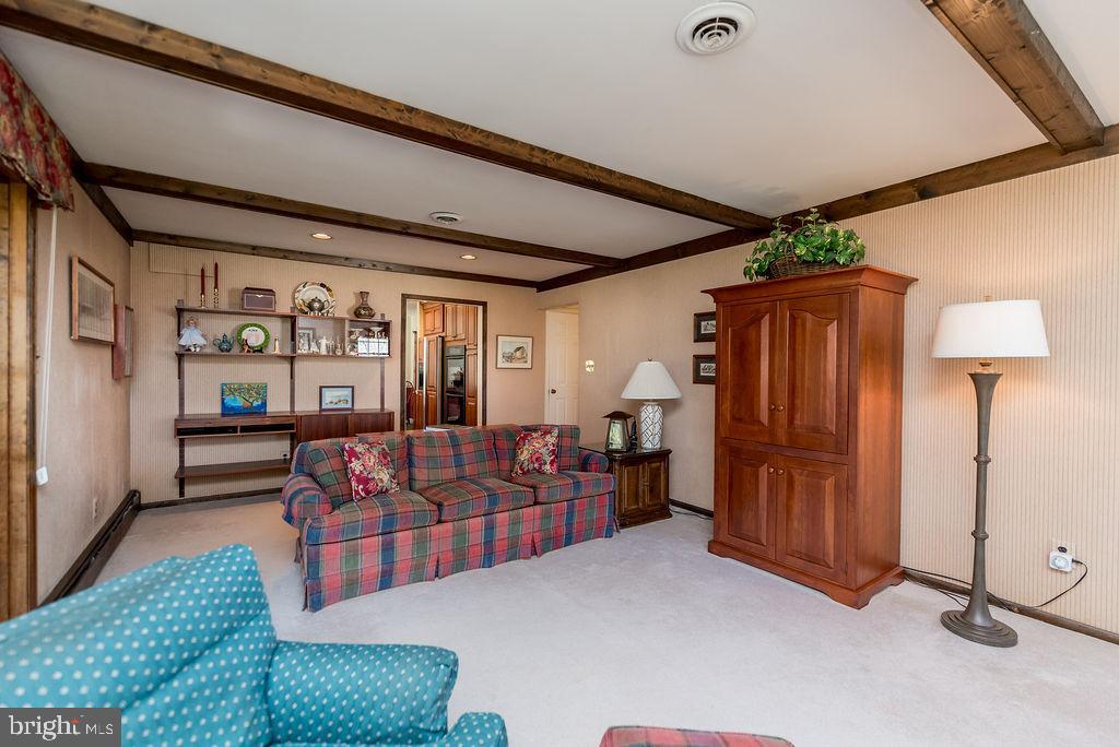 BLUEBERRY HILL - Residential