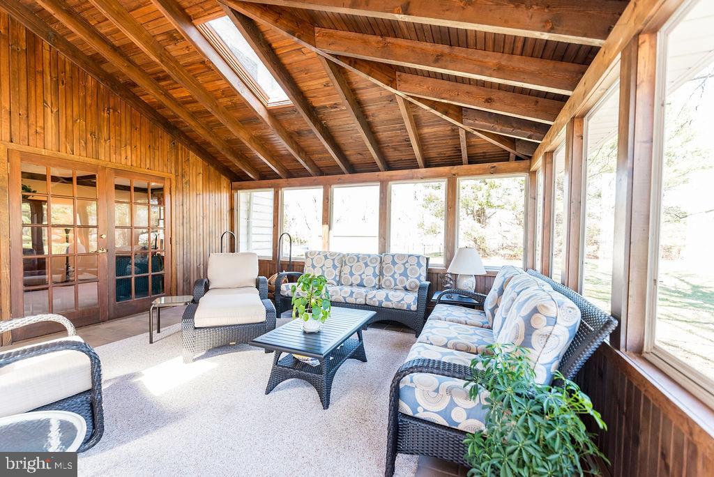 BLUEBERRY HILL - Residential