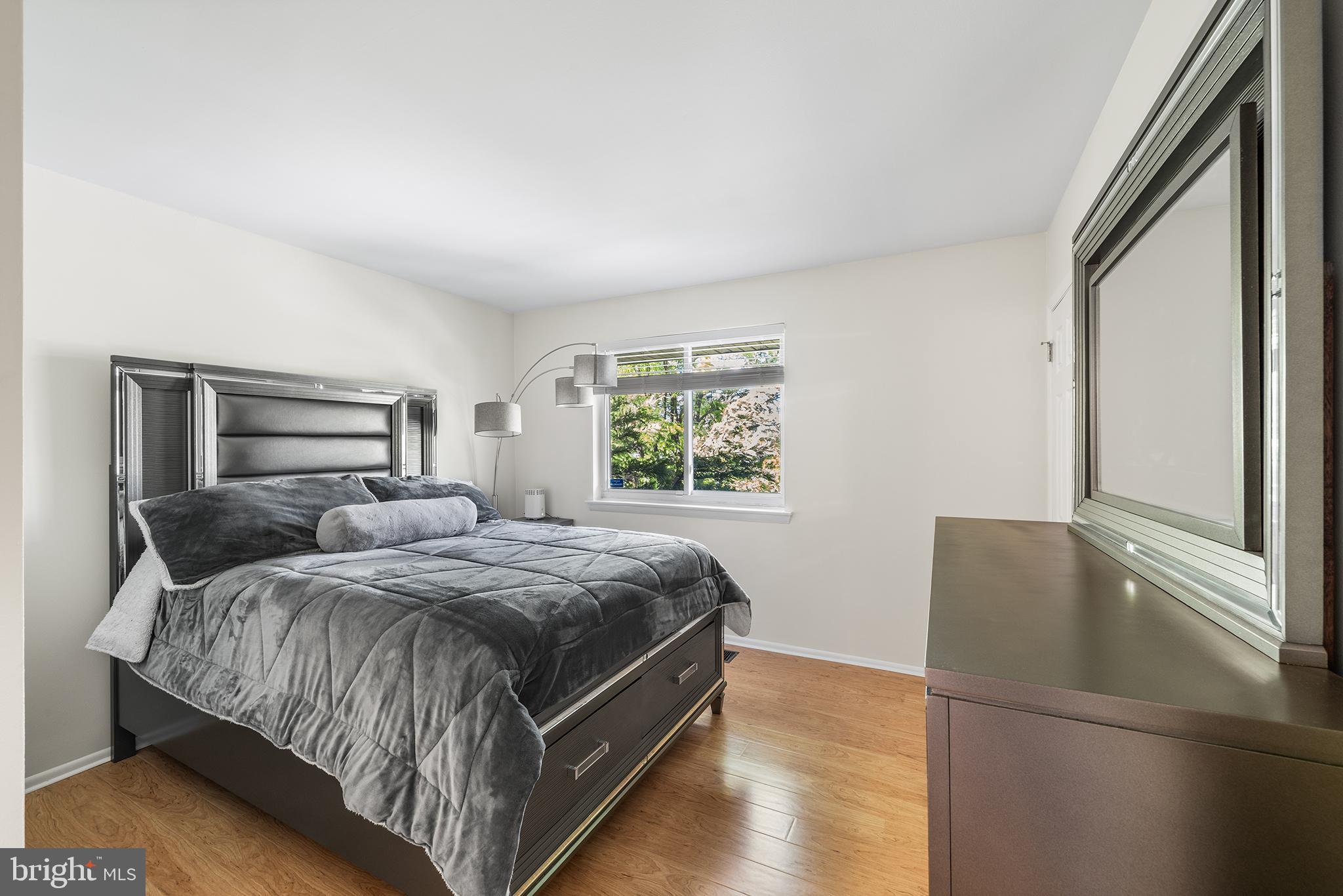 HAVERFORD VIL - Residential