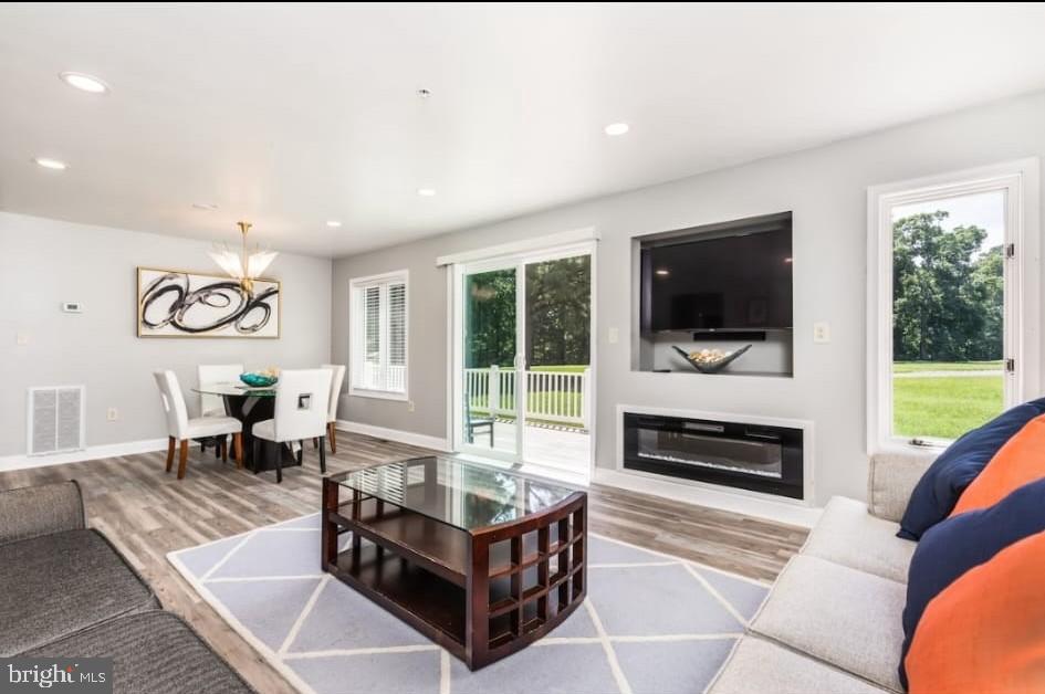 RIVER RUN - Residential