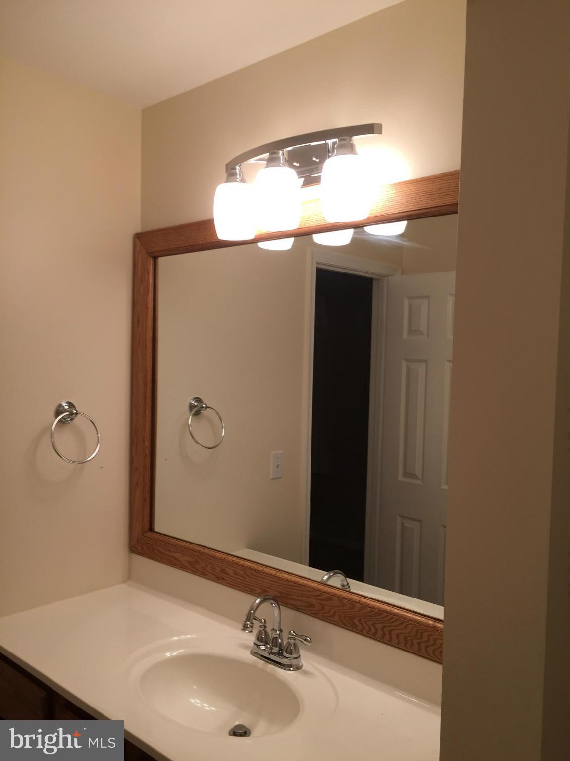 MEMORIAL HEIGHTS - Residential Lease