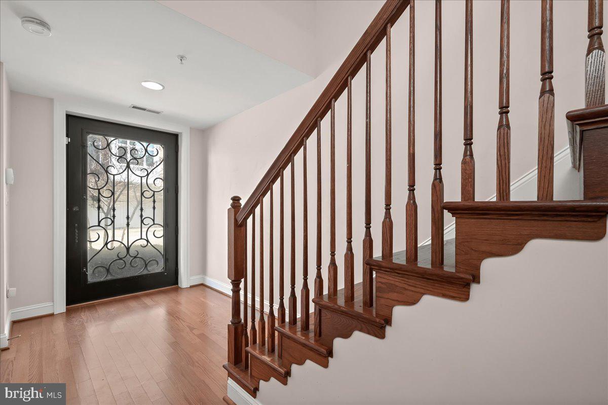 PIER HOMES AT HARBORVIEW - Residential