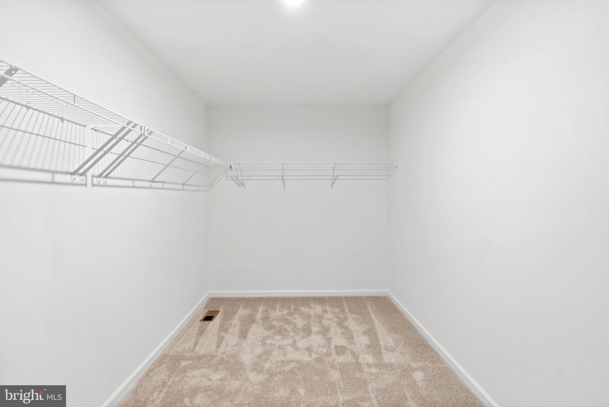 HUNTFIELD - Residential