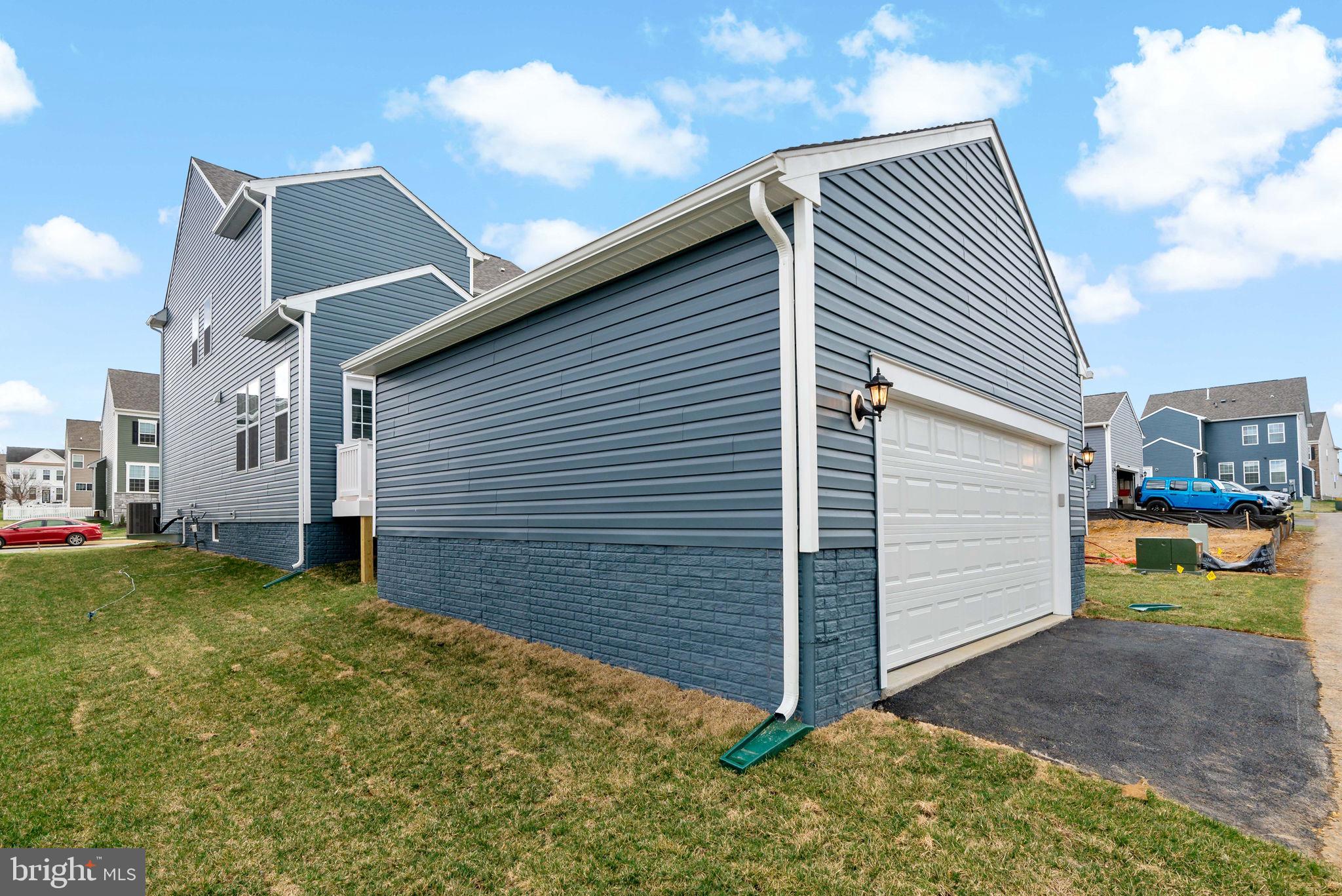 HUNTFIELD - Residential