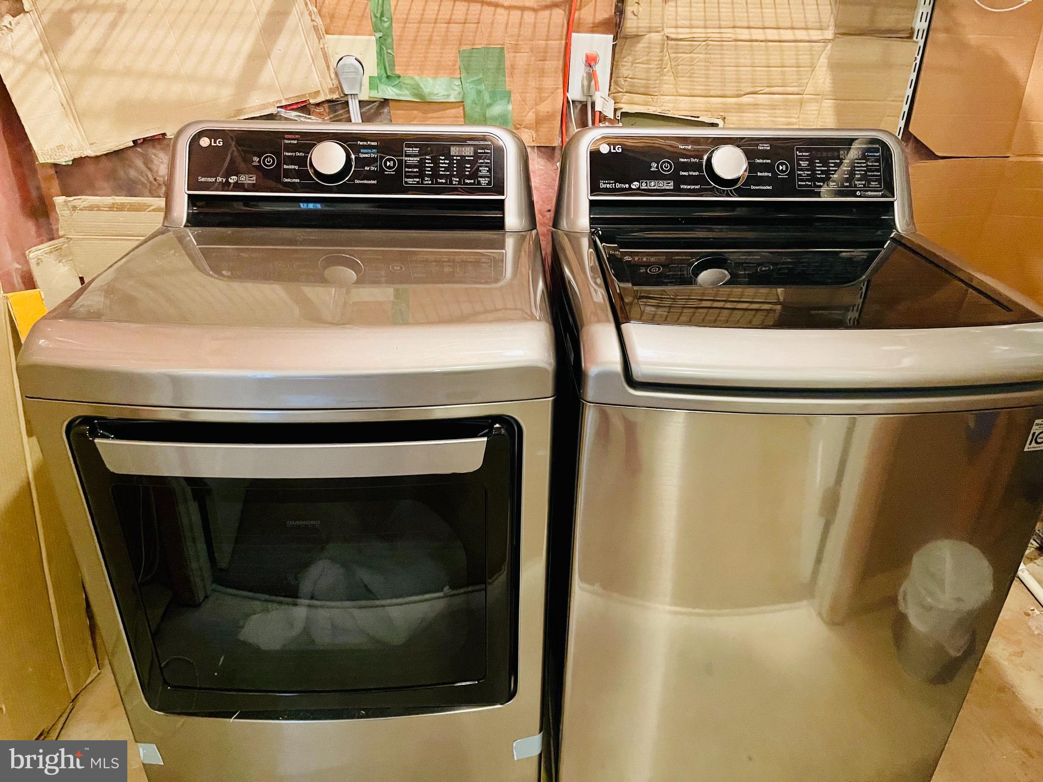 CROSSROADS VILLAGE - Residential