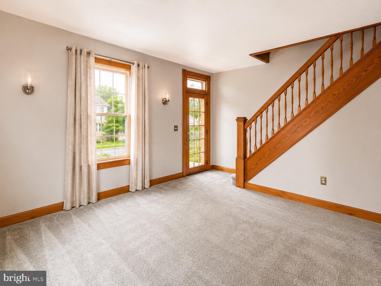 EAST VIEW - Residential