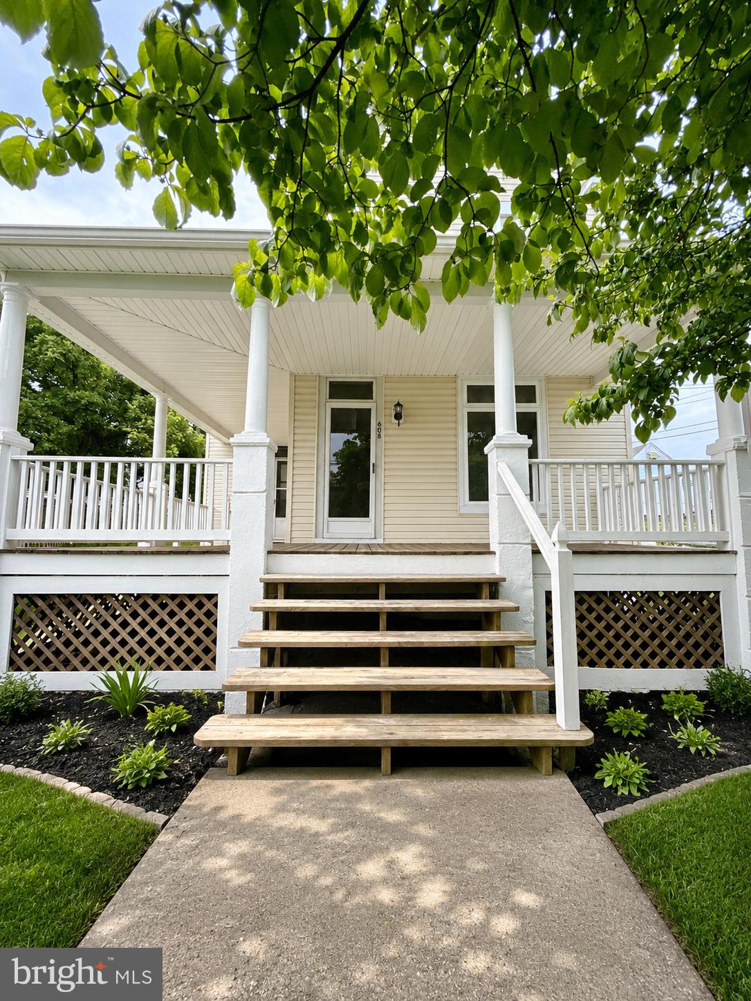 EAST VIEW - Residential