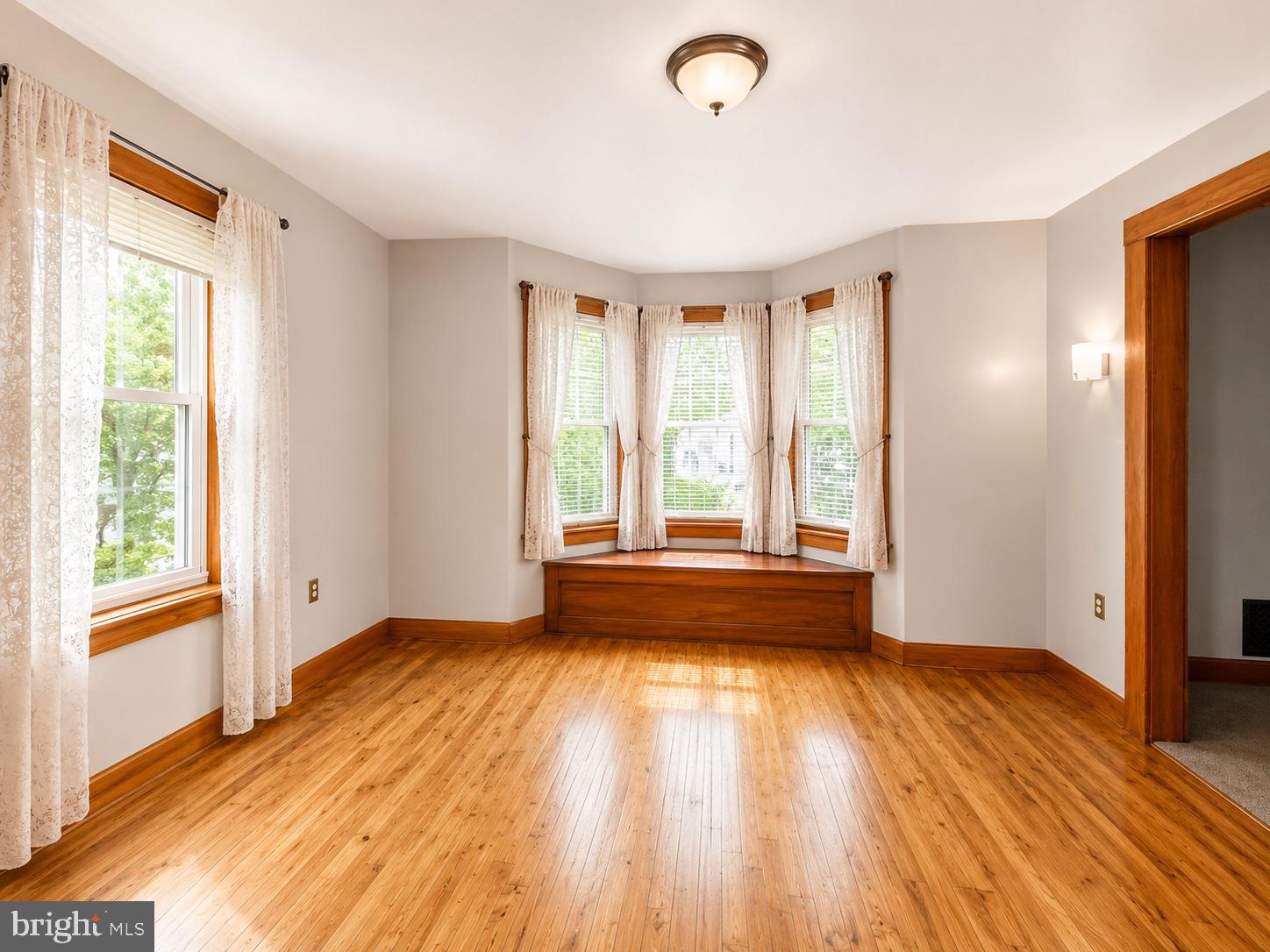 EAST VIEW - Residential