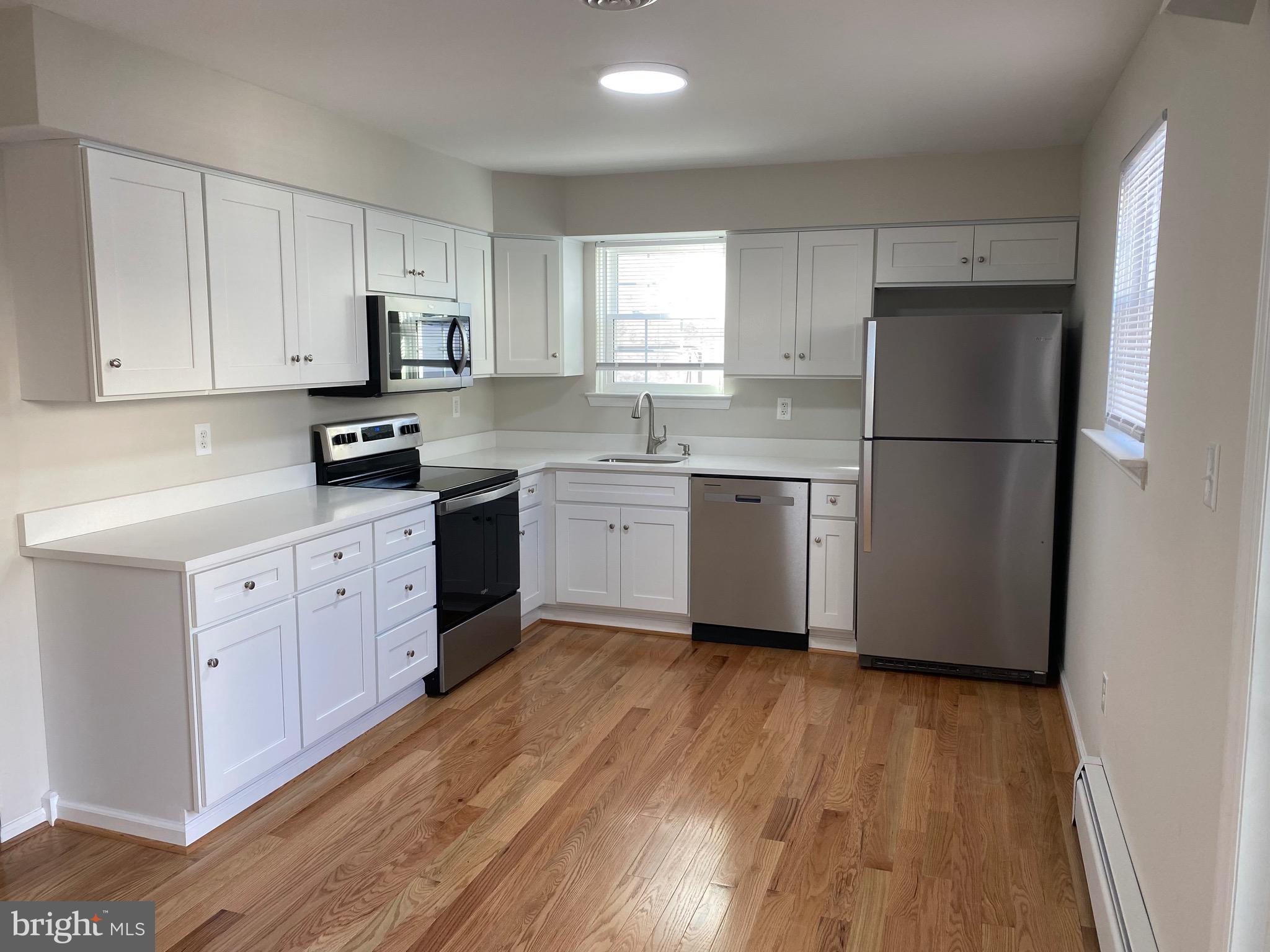 WALNUT RIDGE ESTS - Residential Lease