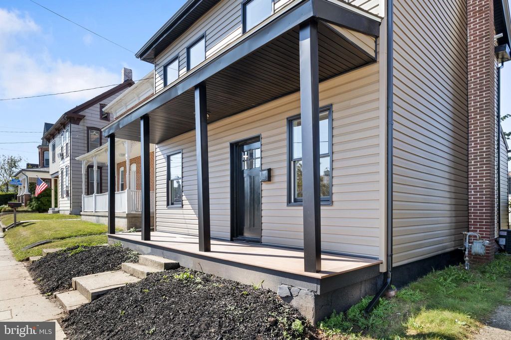 Photo of 428 W Main Street, DALLASTOWN, PA 17313 (MLS # PAYK2089530)