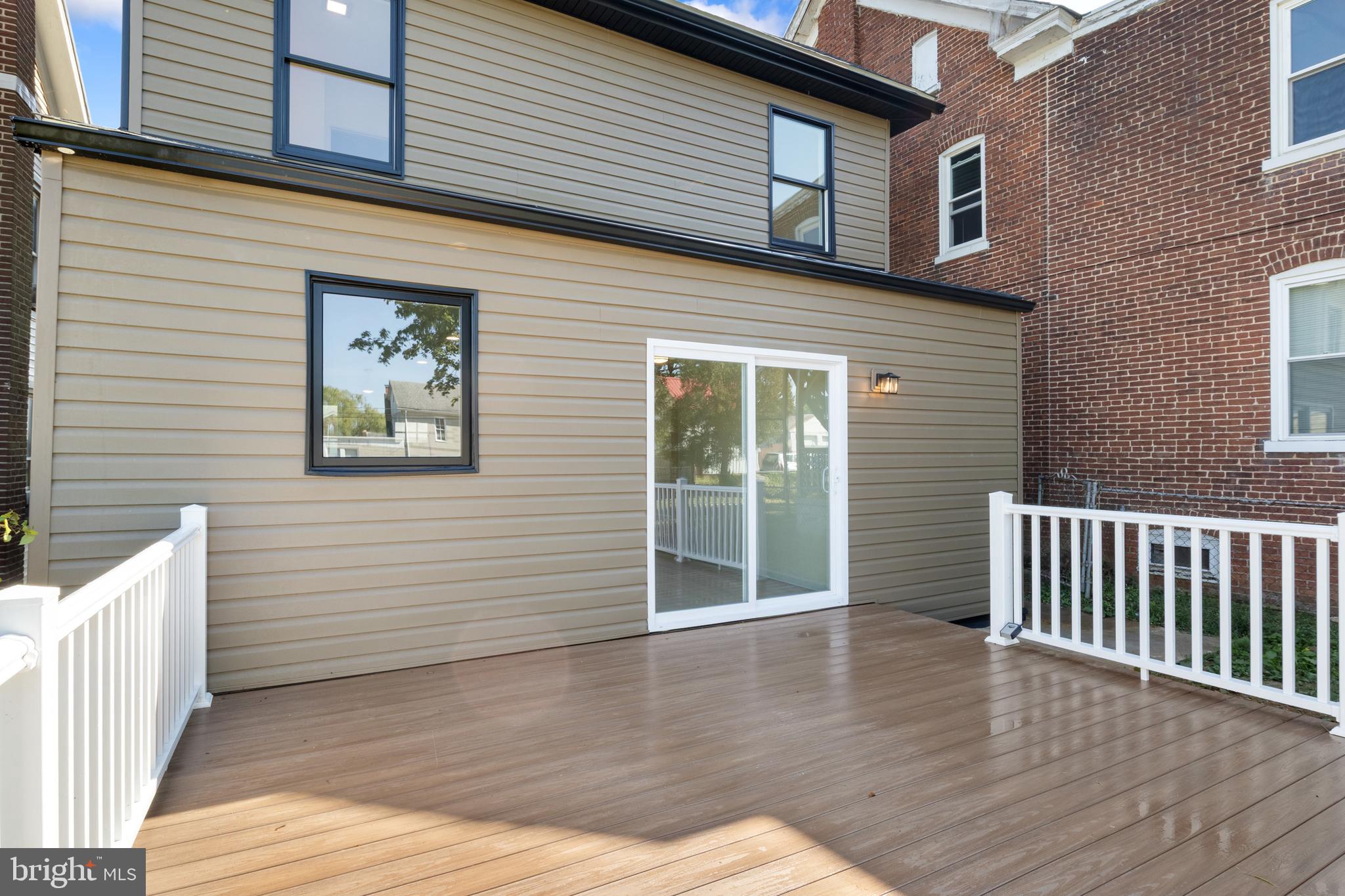 DALLASTOWN BORO - Residential