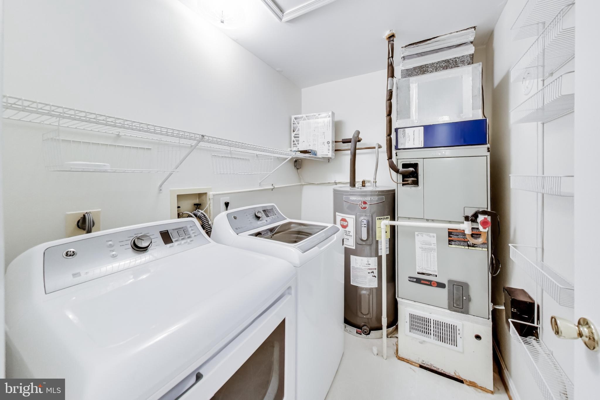 MARINERS LANDING - Residential