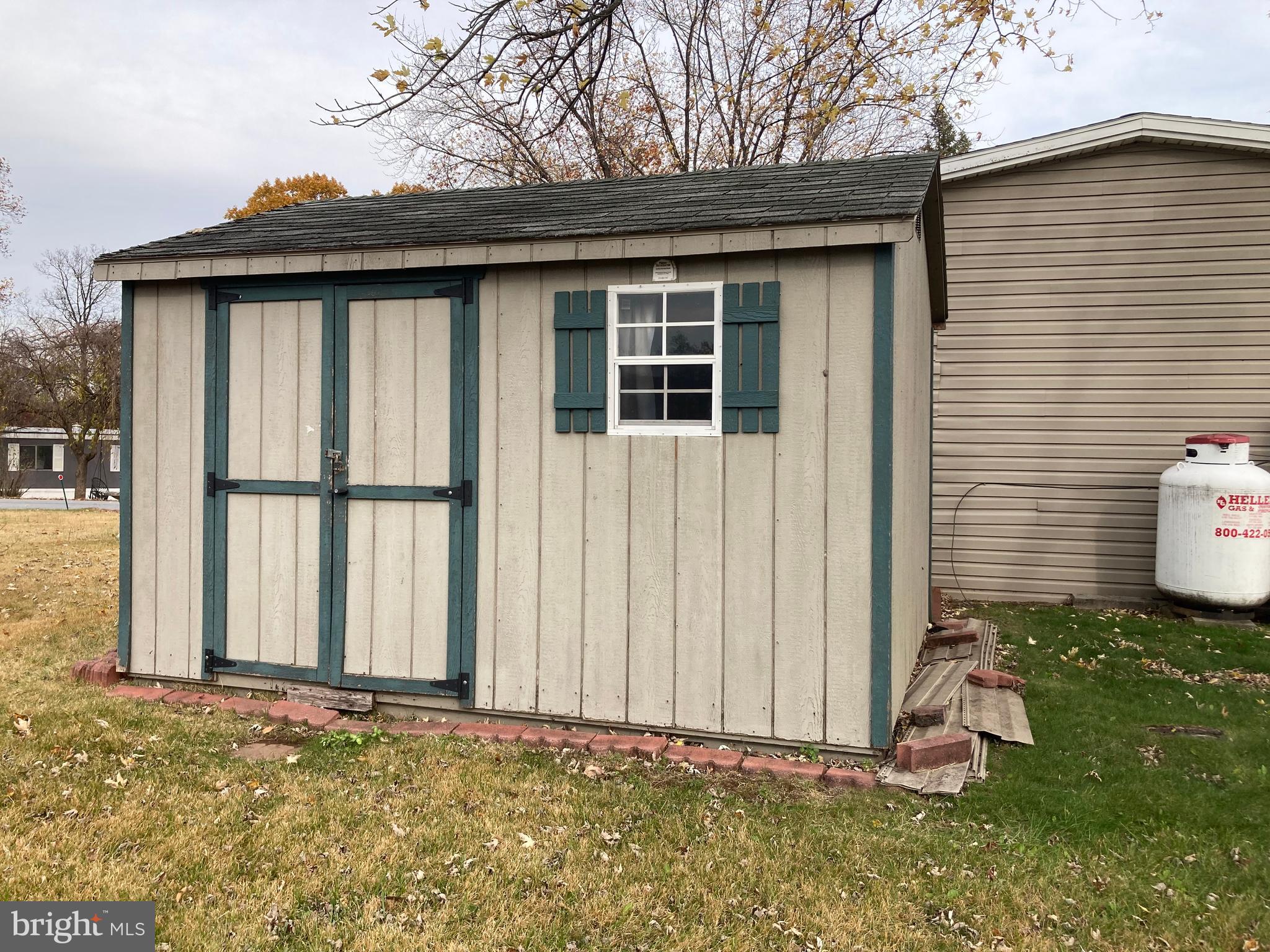 REGENT ACRES - Residential