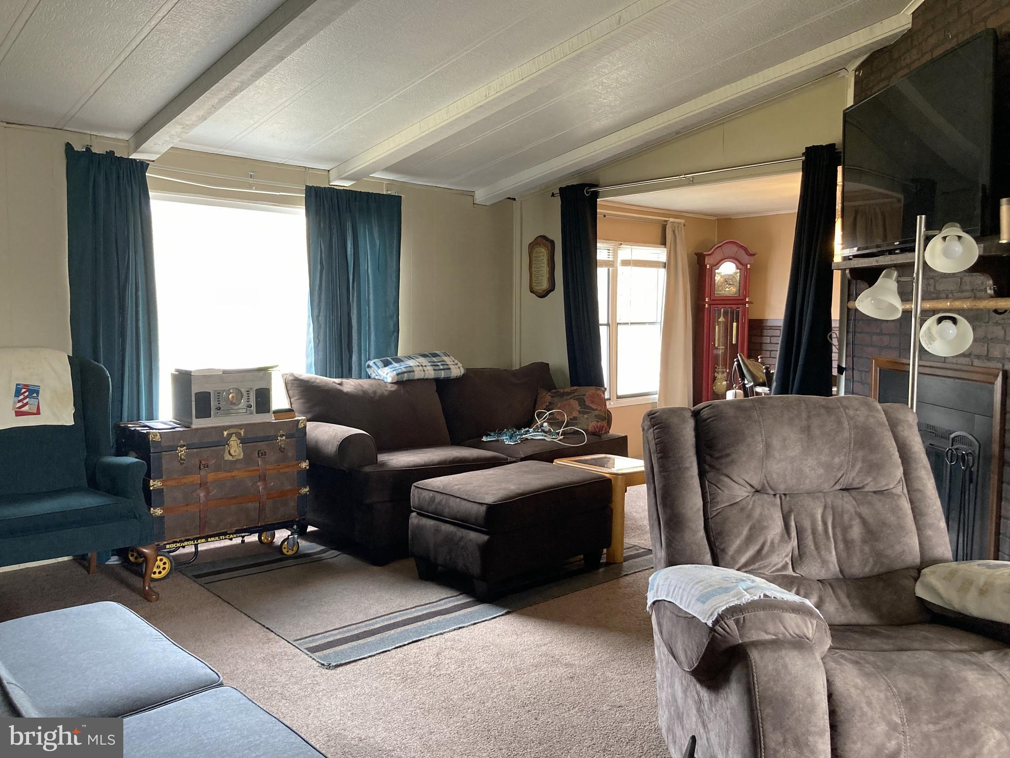 REGENT ACRES - Residential