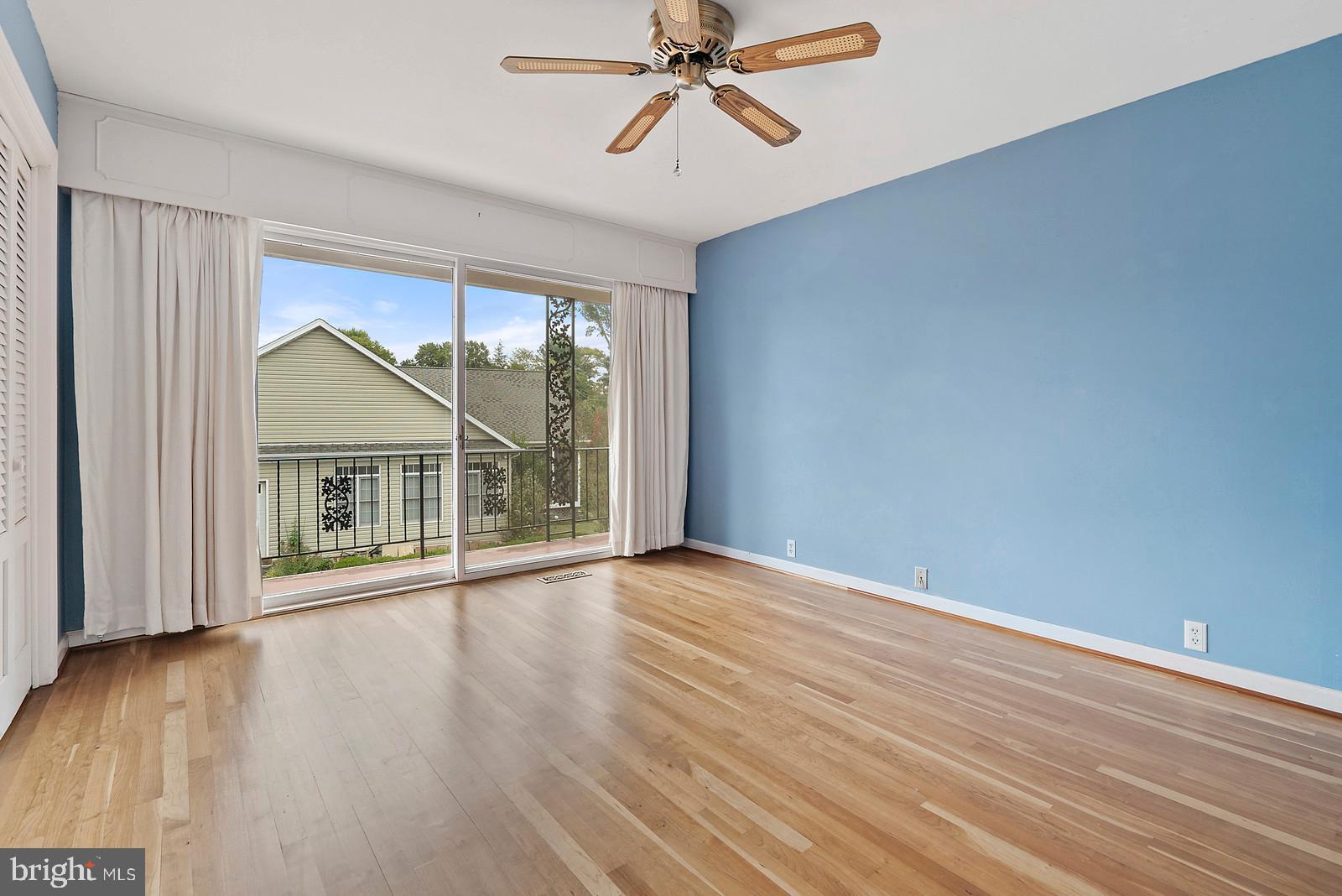 OAKLAWN - Residential