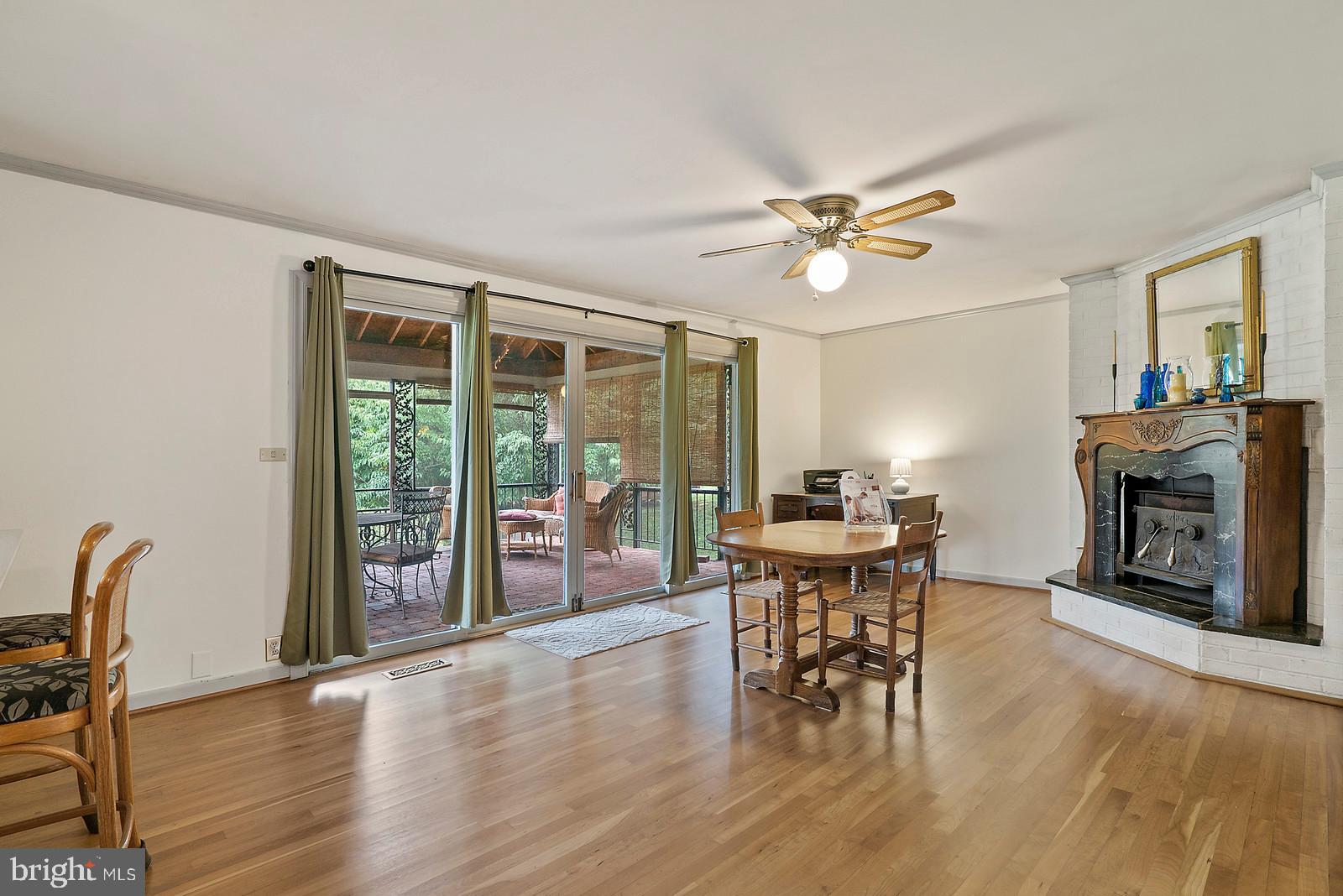 OAKLAWN - Residential