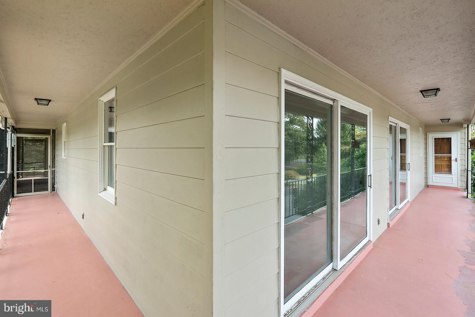 OAKLAWN - Residential