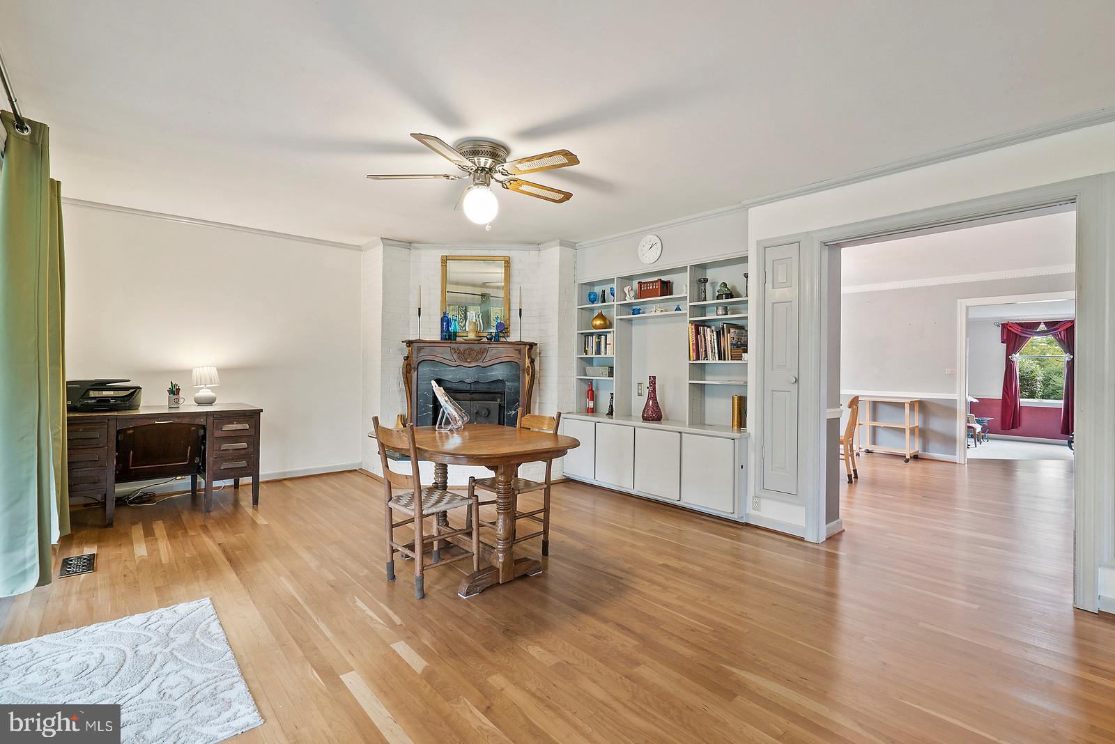 OAKLAWN - Residential