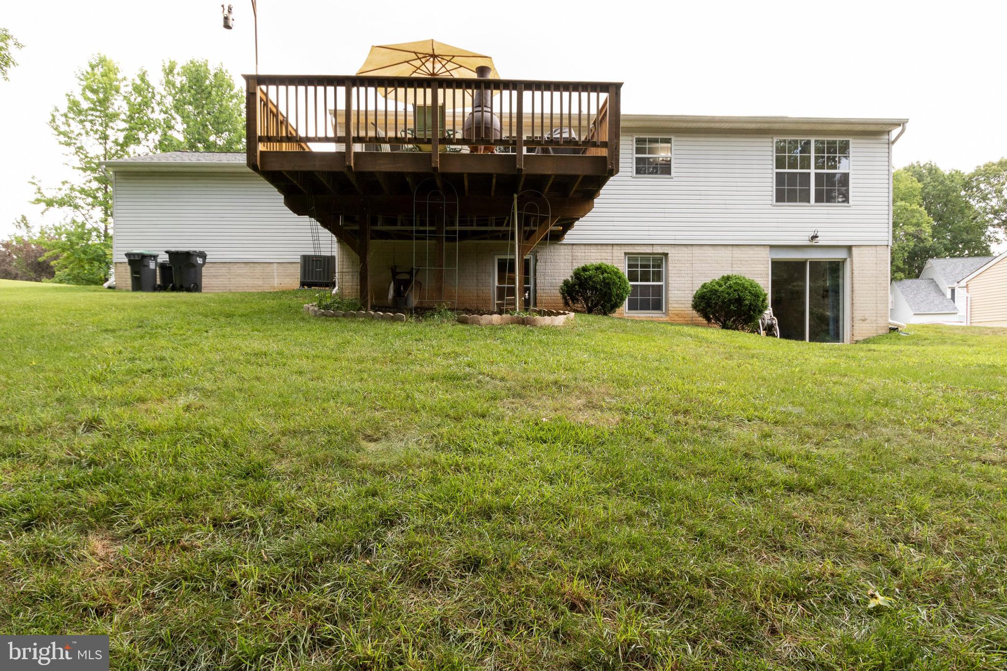 HAMPTON OAKS - Residential