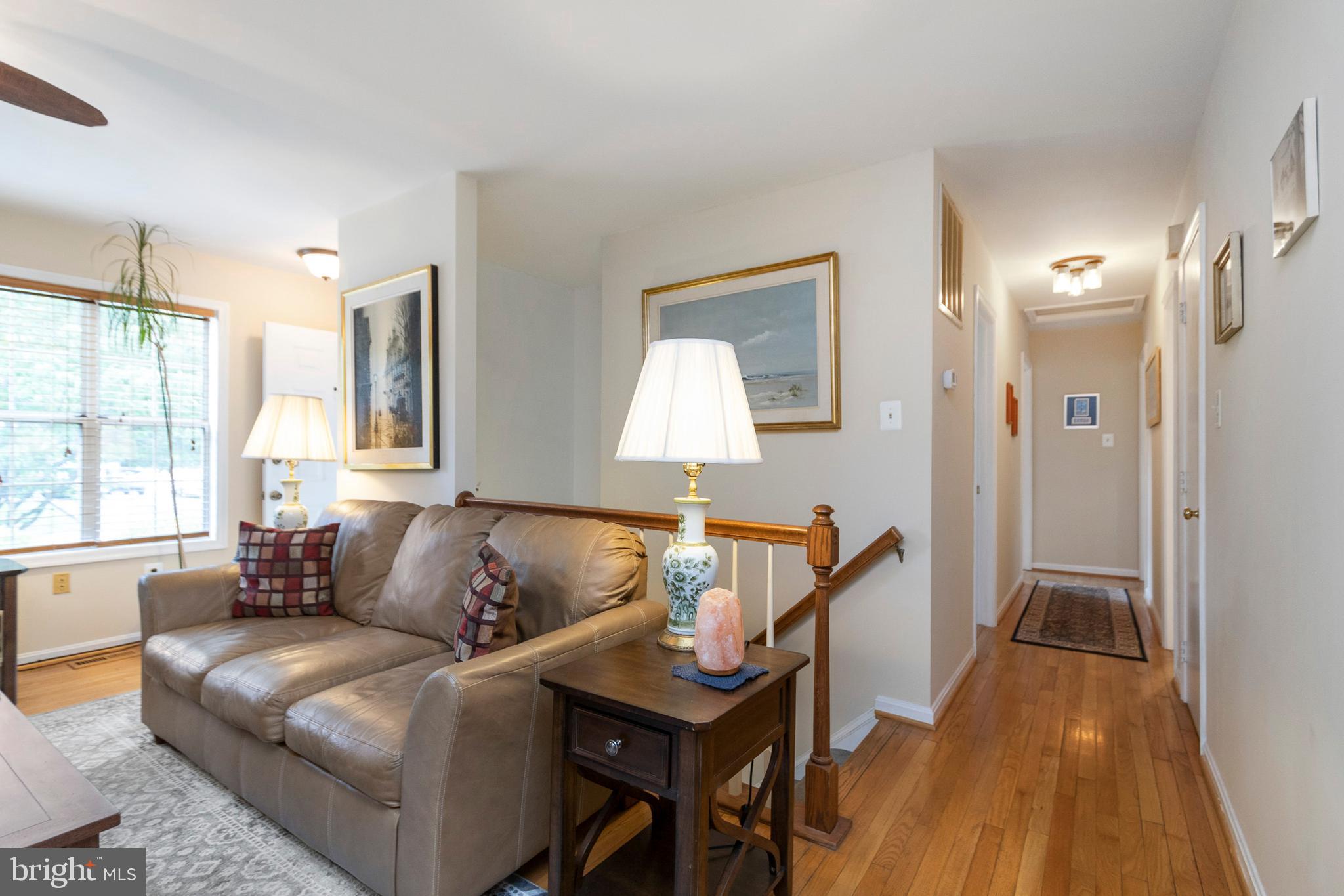 HAMPTON OAKS - Residential