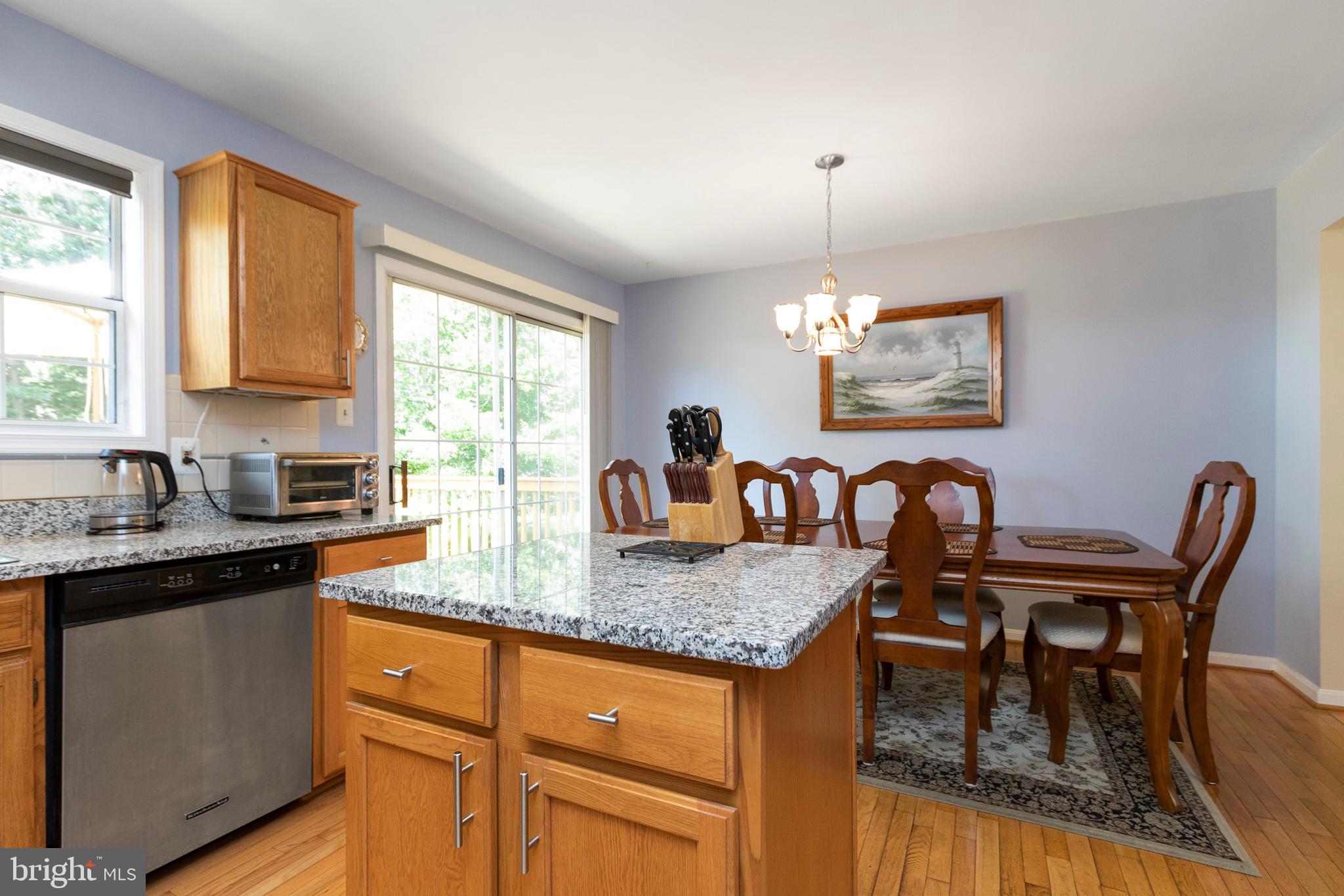 HAMPTON OAKS - Residential